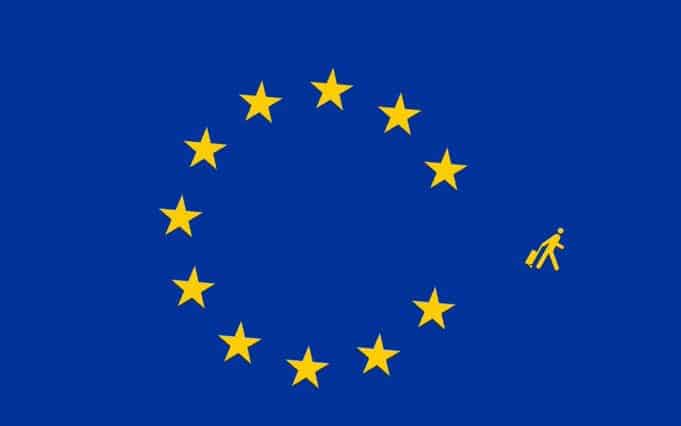 Drapeau Européen dont une étoile quitte le cercle.